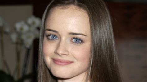 The Stunning Transformation Of Alexis Bledel